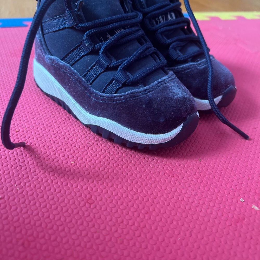 Jordan 11 retro - Picture 4 of 6